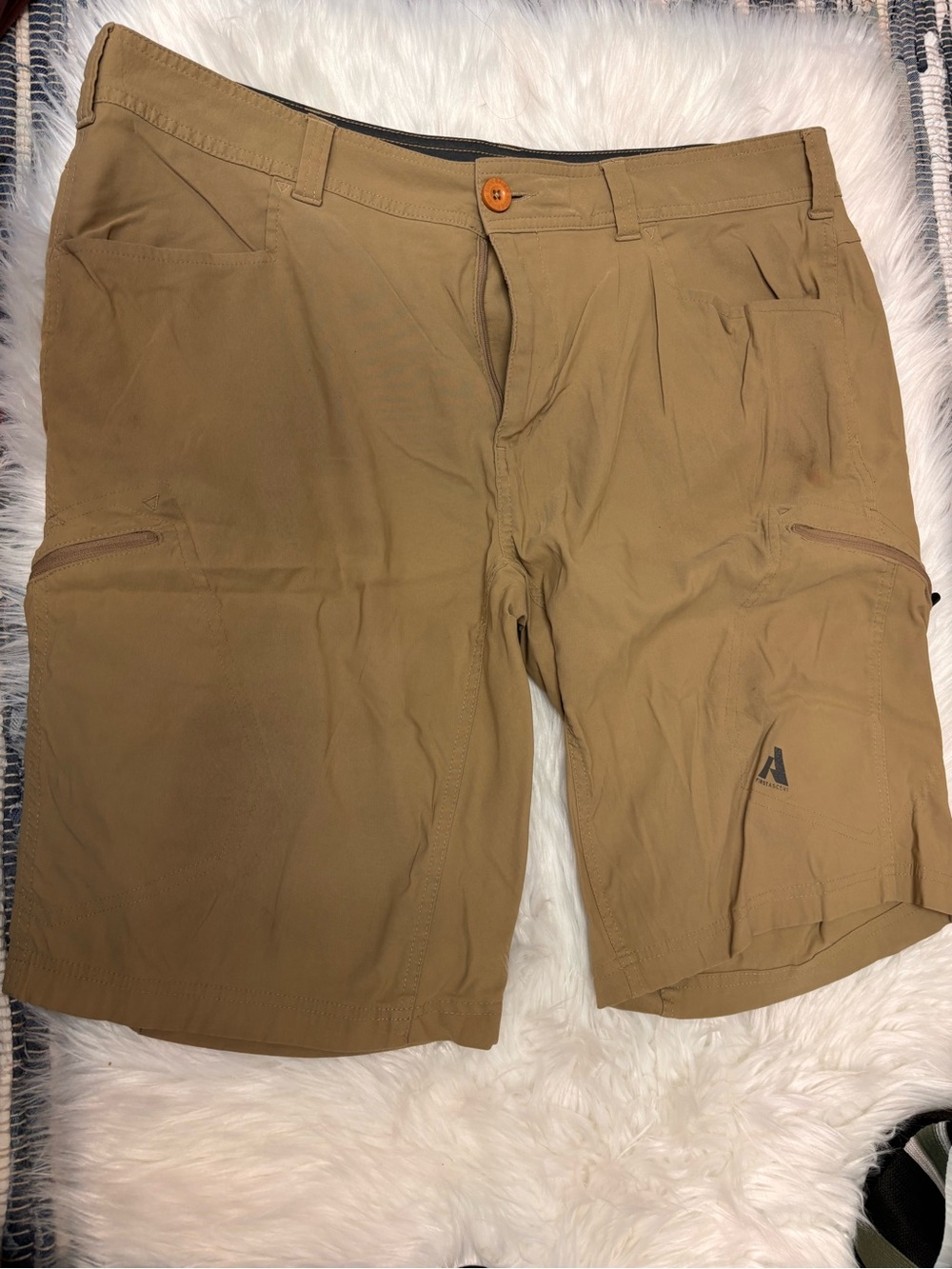 * | Eddie Bauer | mens shorts. Size 40.